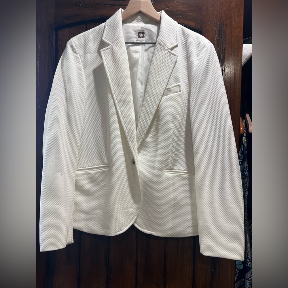 Anne kline white blazer says large